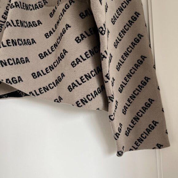 NWT Balenciaga Cardigan Sweater Dark Beige Allover Logo Knit Wool Blend V-Neck - Picture 9 of 12